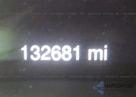 2014 Jeep Grand Cherokee Overland z USA, uszkodzony, nr VIN 1C4RJFCG3EC149718